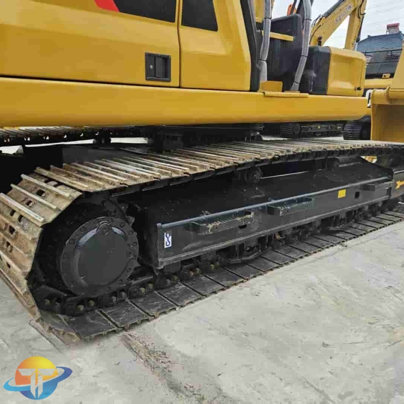 Low-hour used Caterpillar CAT323 excavator ready stock for sale at low price