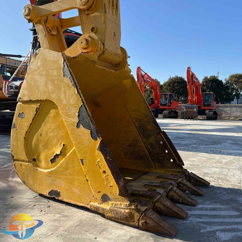 Komatsu PC350 excavator second-hand excavator made in Japan cheap and good price