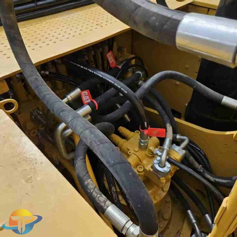 Hot sale original used Caterpillar CAT320D2 excavator in good condition, low working hours and low price