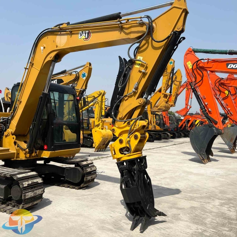 Original second-hand high-quality machinery Caterpillar CAT307 excavator for sale at a favorable price and high cost performance. Highly recommended
