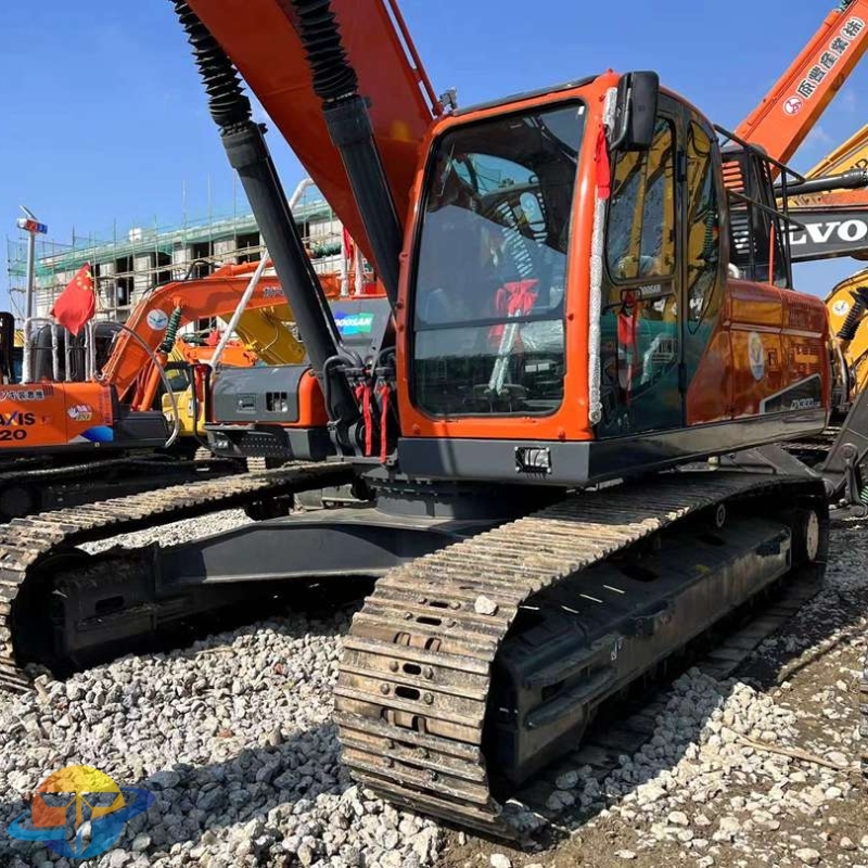 Used excavator Doosan DX300 excavator excavator heavy equipment cheap price low energy consumption