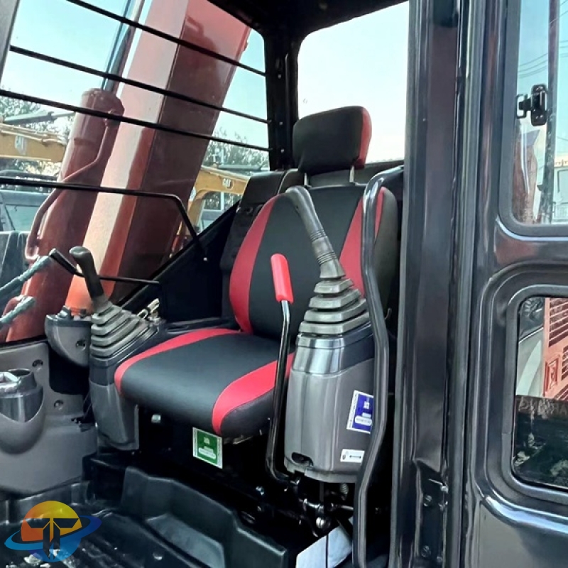 Hitachi ZX70 excavator second hand cheap excavator for sale