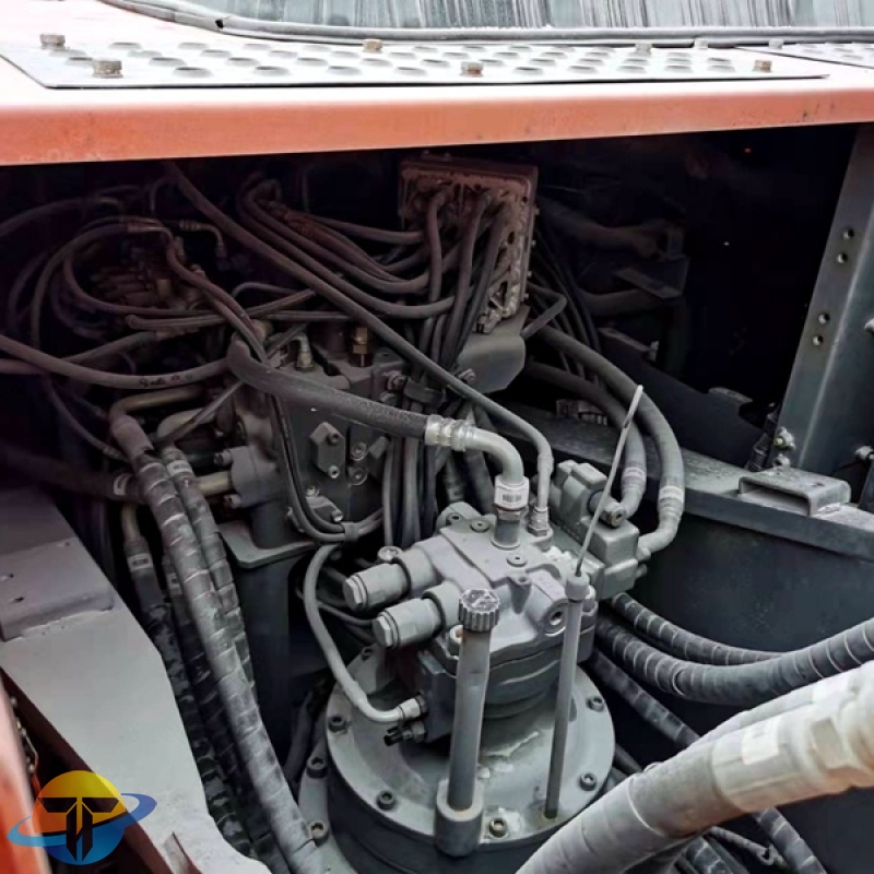 Second-hand Hitachi ZX210-3 excavator energy-saving and environmentally friendly low price direct sales