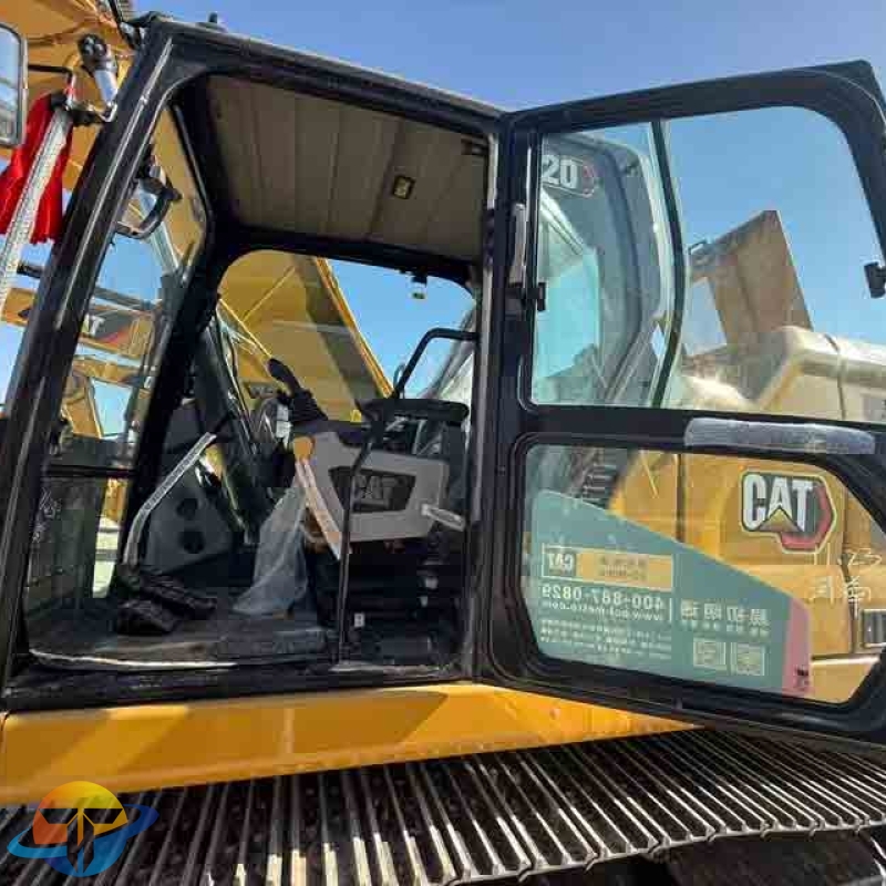 Used Caterpillar 320 excavators, high-spec and reasonably priced construction machinery, are available for sale.