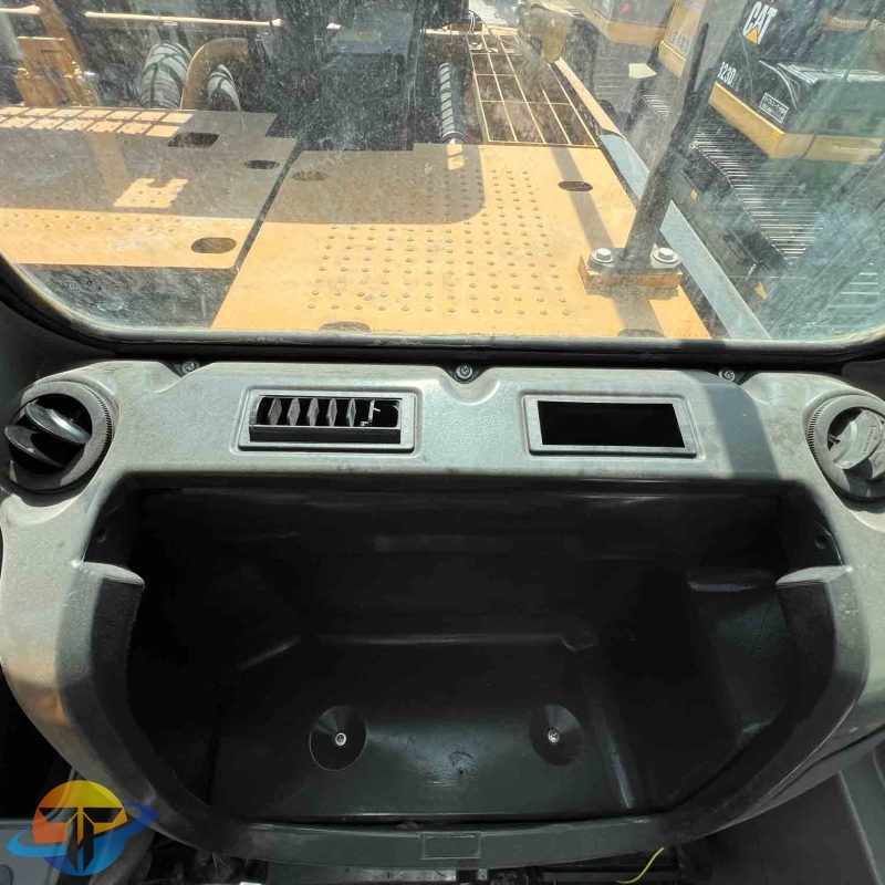 Cheap and perfect second-hand machine Caterpillar CAT320GC excavator for sale at a super low price