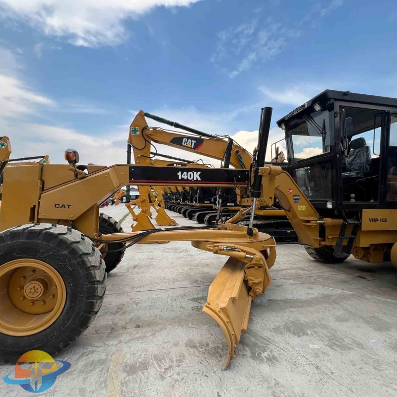 High quality Caterpillar brand second hand CAT140K Motor Grader for sale at low price