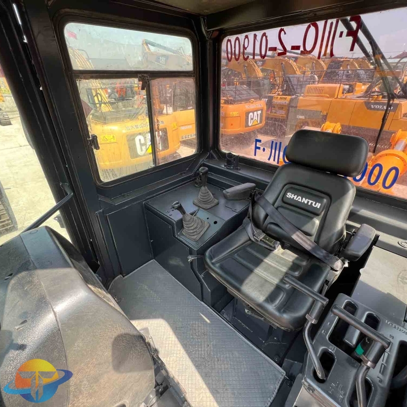 Used Shantui SD32W Bulldozer Painted Original For Sale Good Working Condition Low Price