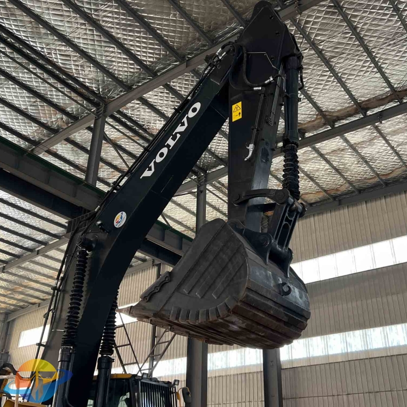 VOLVO EC480 90% New Used Crawler Excavator For Sale Strong And Durable For Heavy Work