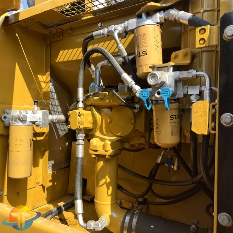 Caterpillar CAT329D2L excavator second hand excavation engineering equipment low price