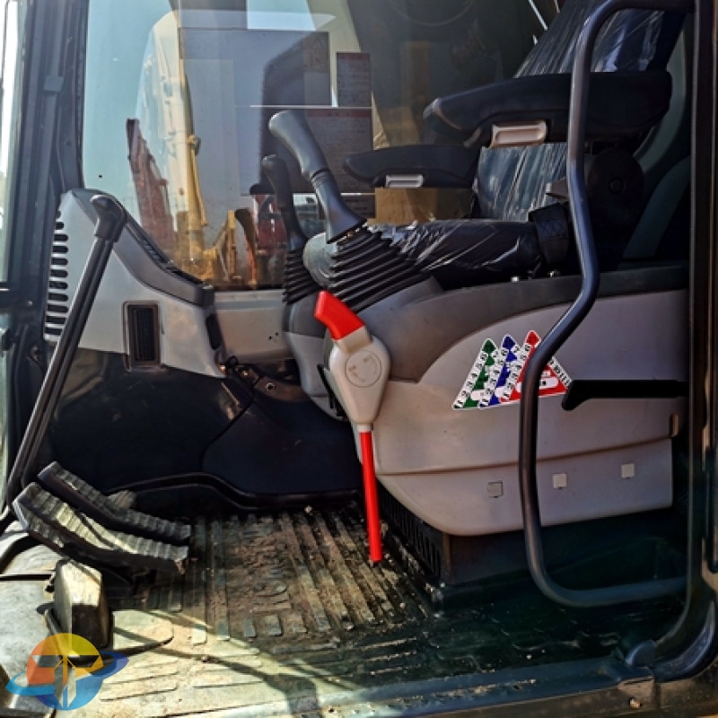 Used Komatsu PC350-7 excavator high power engine low price