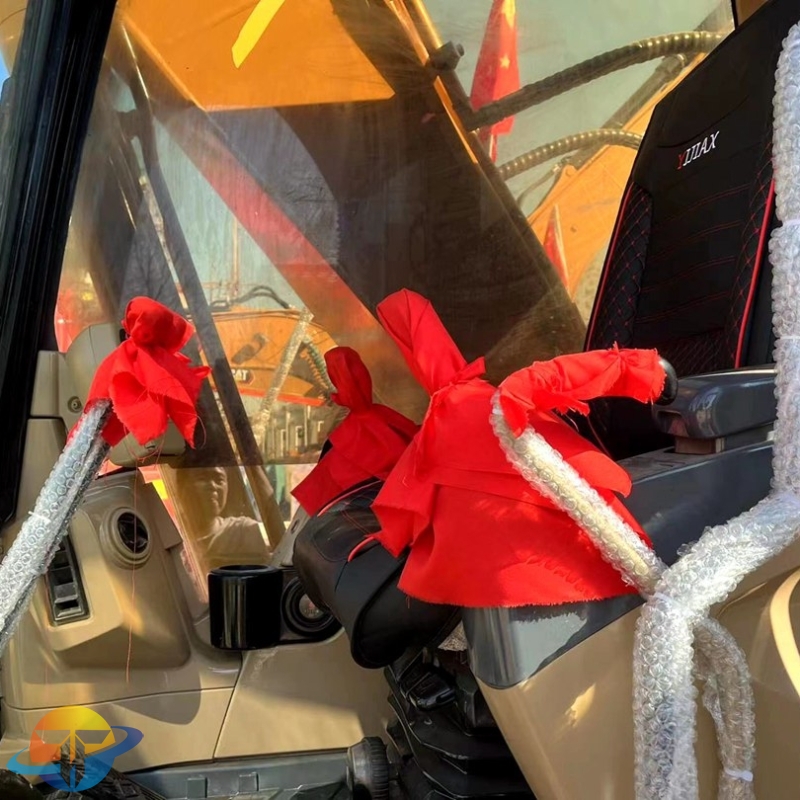 Caterpillar CAT320C excavator