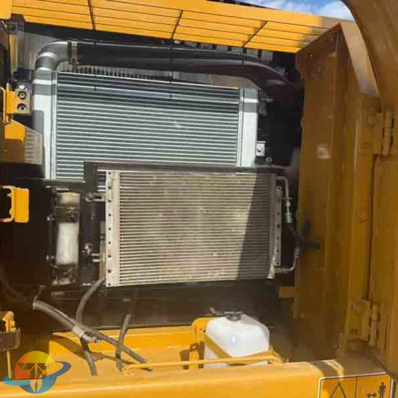 Used Caterpillar 323D2L excavators are high-quality construction machinery with good prices and are selling well.