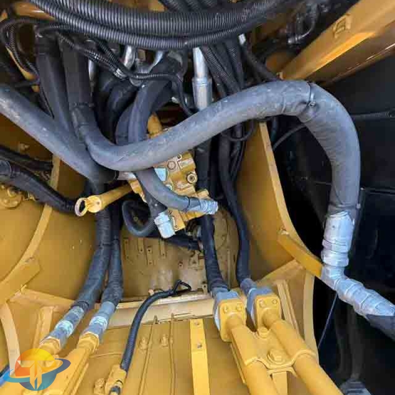 High-quality hydraulic pump for a used Caterpillar 315D2 excavator, quality guaranteed, stable performance, available for sale.