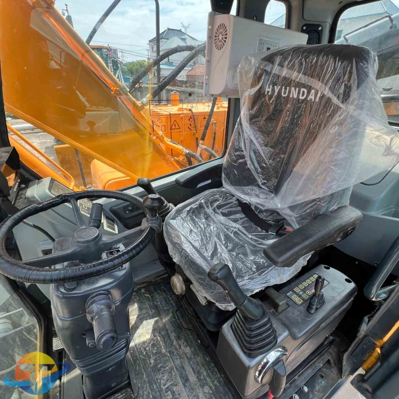 Low price Hyundai R150W-7 excavator wheel excavator second hand excavator high quality cheap price hot sale