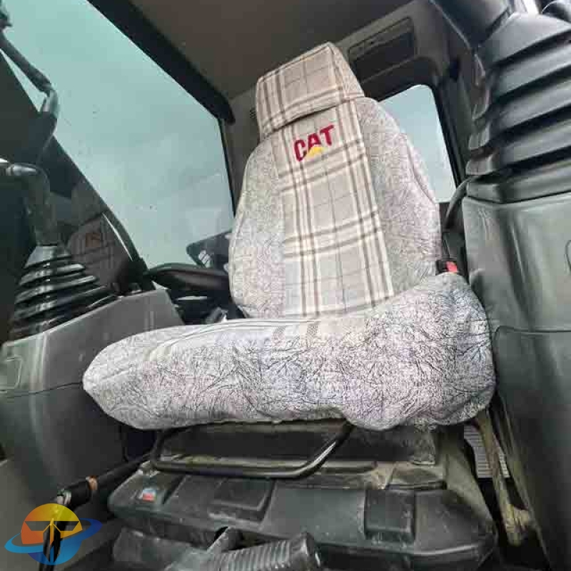 A used Caterpillar CAT320D2L excavator, a high-efficiency earthmoving machine with powerful performance and in good condition, is available for sale.