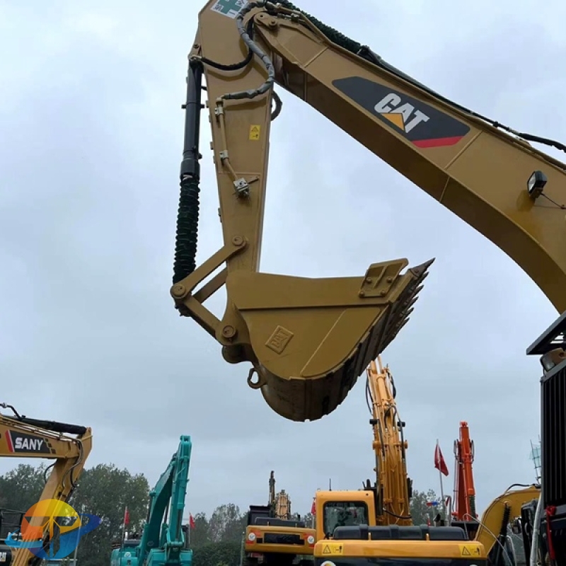 Caterpillar CAT323D2L excavator second-hand excavator with good performance and cheap price for sale