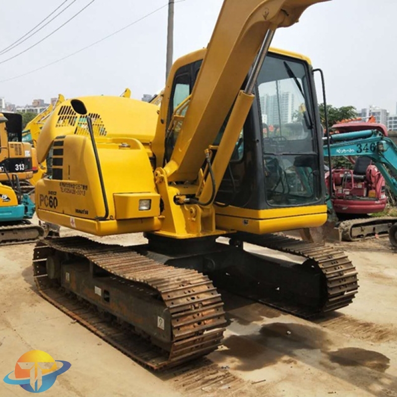 Used Komatsu PC60-7 excavator in good condition and acceptable price