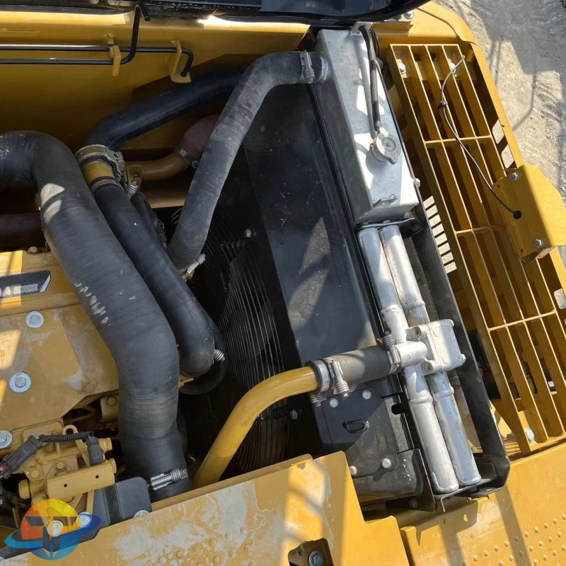 Used excavator Caterpillar 320D2L for sale with good after-sales service and favorable price
