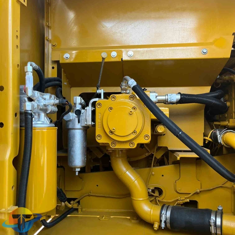 2022 genuine Caterpillar 323 excavator used construction machinery in good condition for sale.