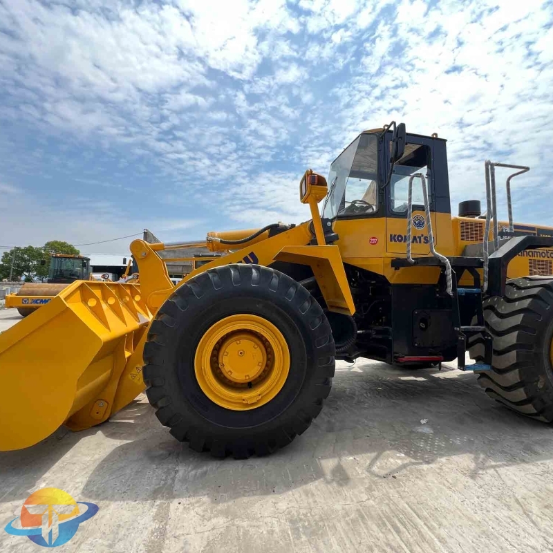 Used construction machinery Komatsu WA450 Loader high quality cheap price