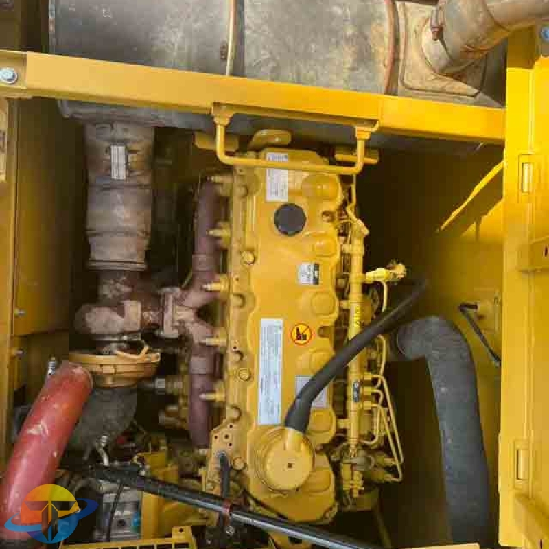 Used Caterpillar CAT345 high-spec excavator, large construction machinery, high quality, for sale.