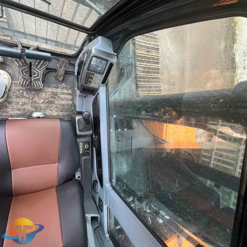 Hyundai 220LC-9C original Korean second-hand crawler excavator with good maintenance and high quality with engine, transmission and gear for sale.