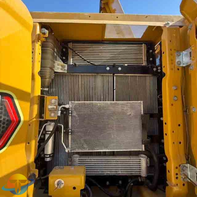 Used Caterpillar 320 excavators, high-spec and reasonably priced construction machinery, are available for sale.