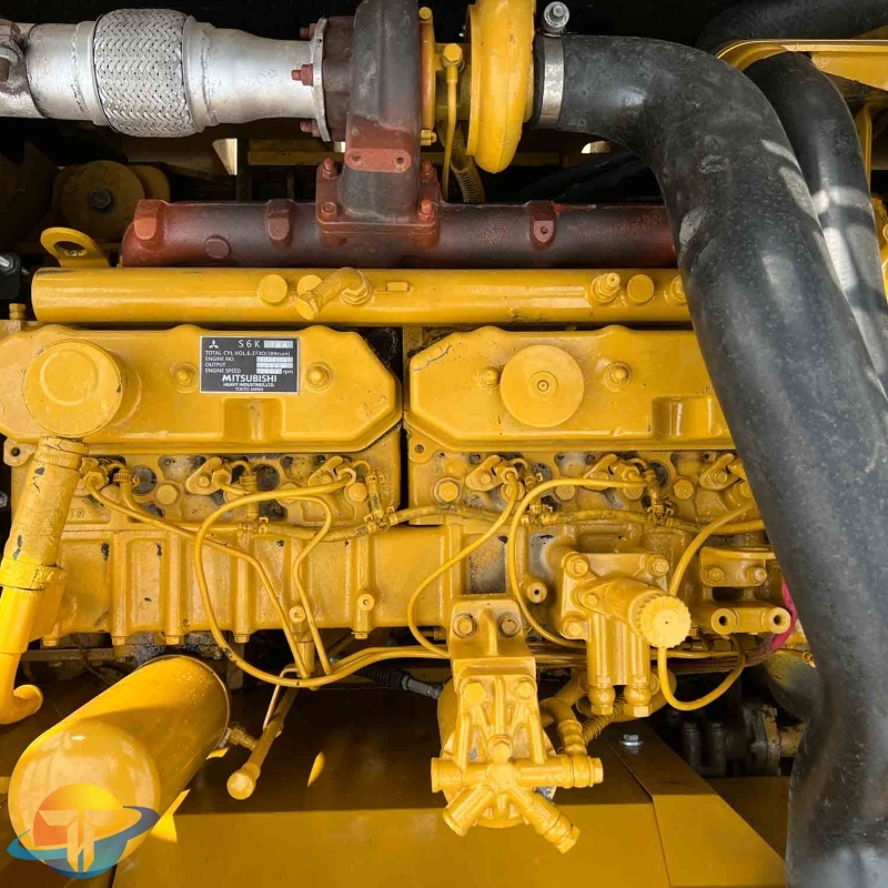 Famous excavator brand Caterpillar used excavator CAT323D2L excavator now for sale with high quality