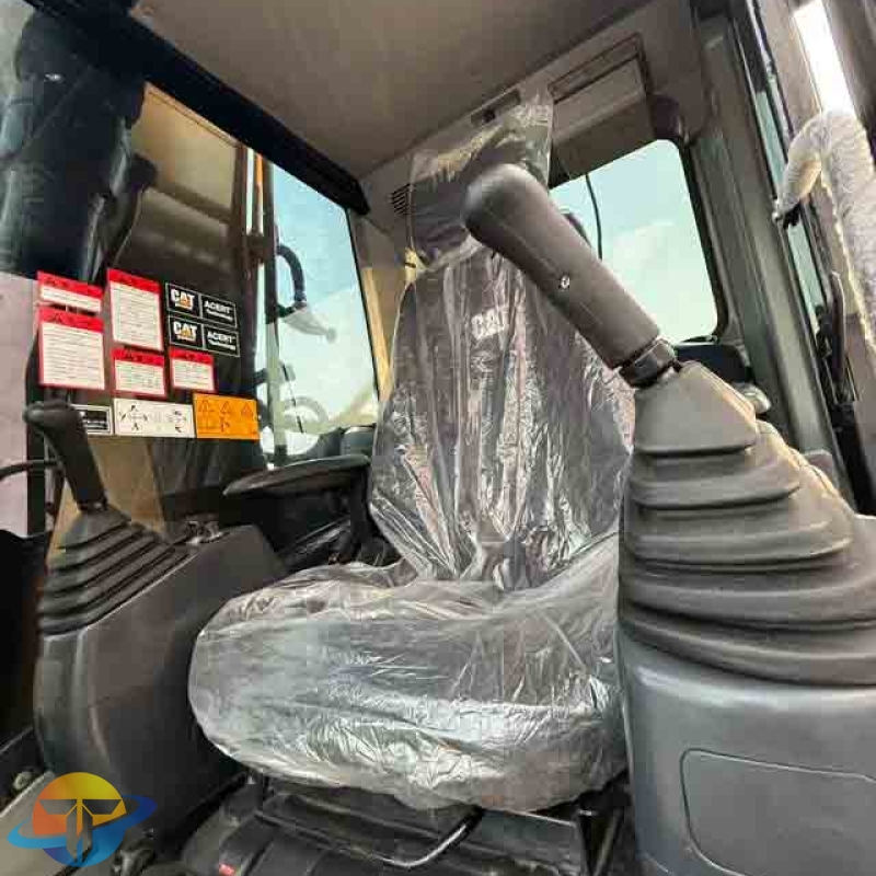 High-quality hydraulic pump for a used Caterpillar 315D2 excavator, quality guaranteed, stable performance, available for sale.