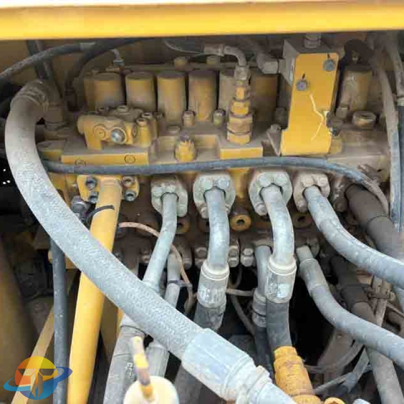 2018 Caterpillar CAT323 high-spec original used excavator, reliable quality, large earthmoving machinery.