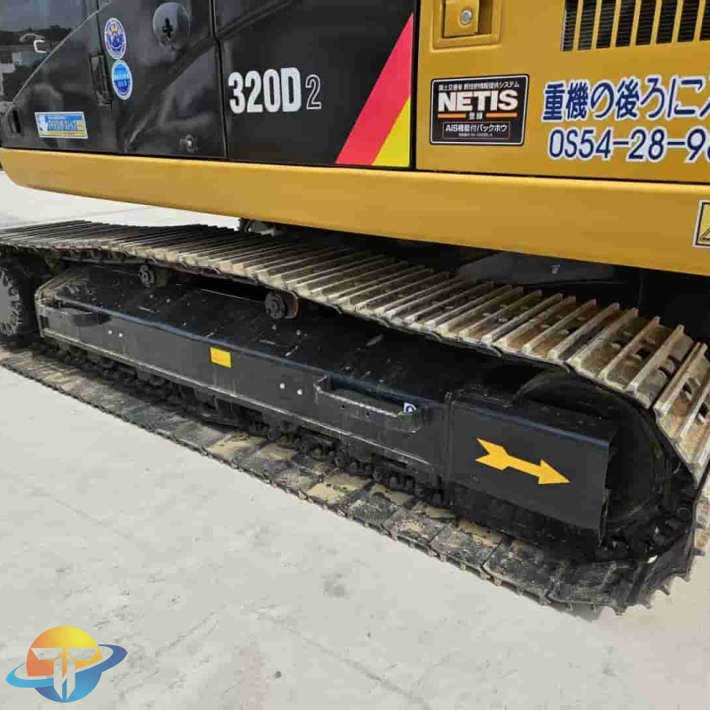Hot sale original used Caterpillar CAT320D2 excavator in good condition, low working hours and low price