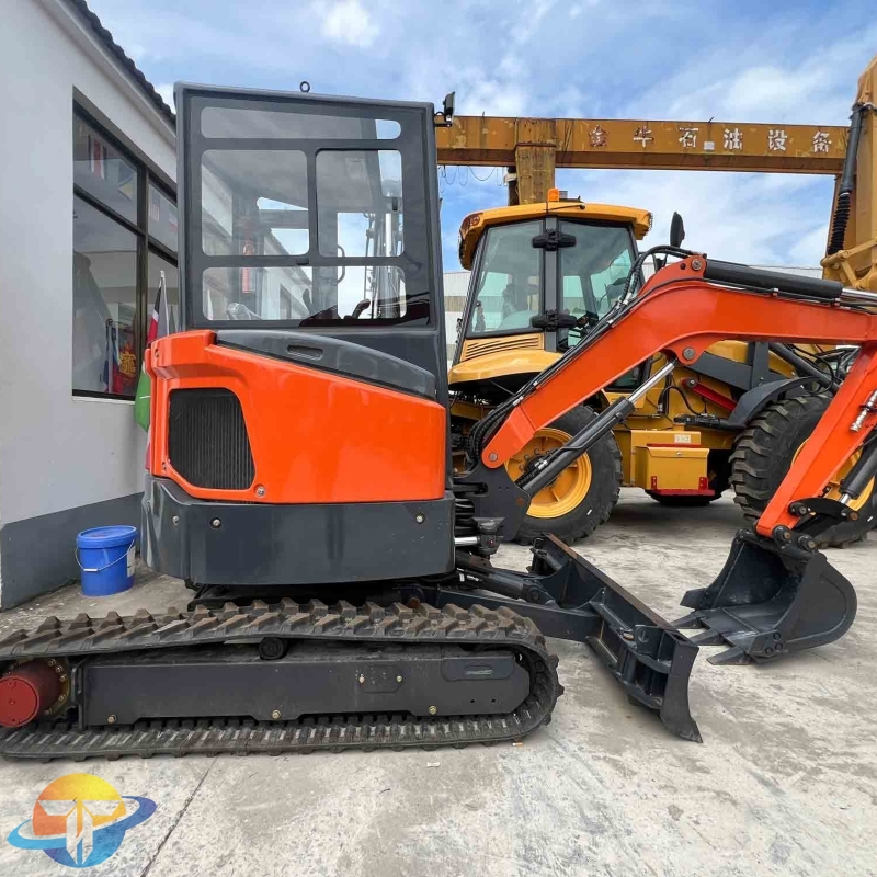 Second-hand small excavator YANMAR Mini Excavator price friendly