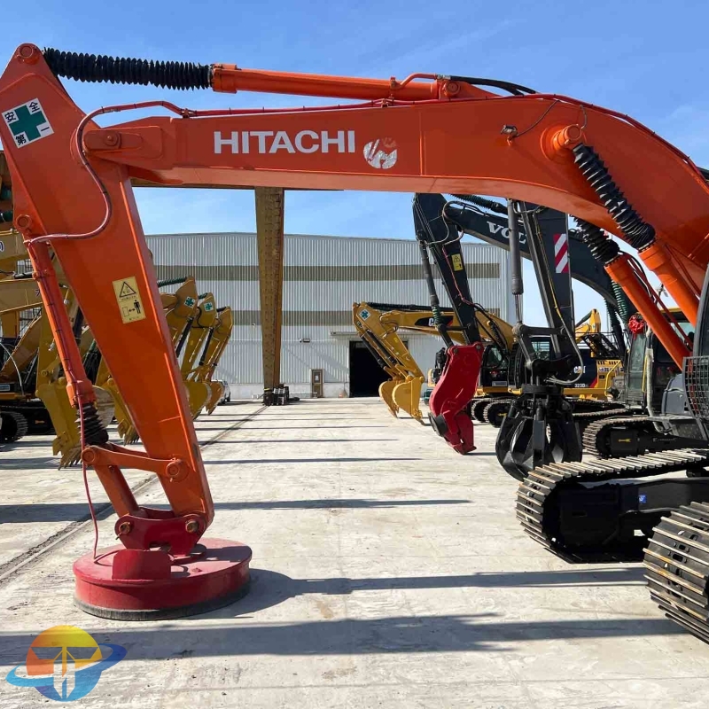 Hot Sale Used Hitachi ZX200-3 Crawler Excavators Low Price Second Hand Digger