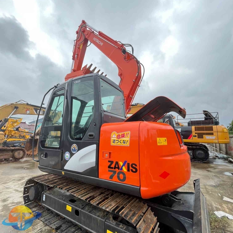 Used, high-quality, original Hitachi ZX70 crawler excavator construction machinery for sale in good used condition.