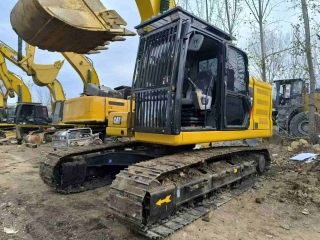 Caterpillar CAT323 excavator