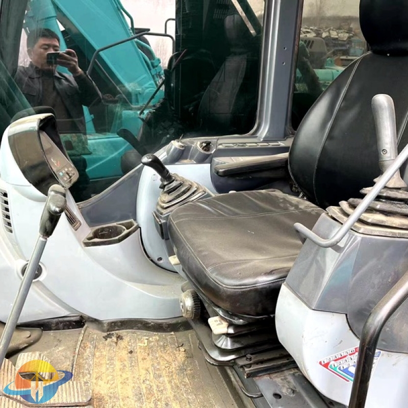 Cheap second-hand Kobelco SK460-8 excavator large equipment is hot selling