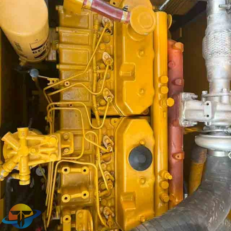 Used construction machinery, original imported Caterpillar direct injection 323D2L excavator, is selling briskly in the factory.