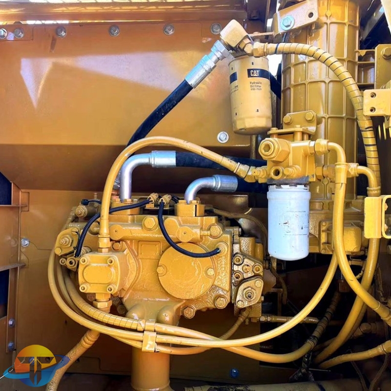 Caterpillar CAT320C excavator