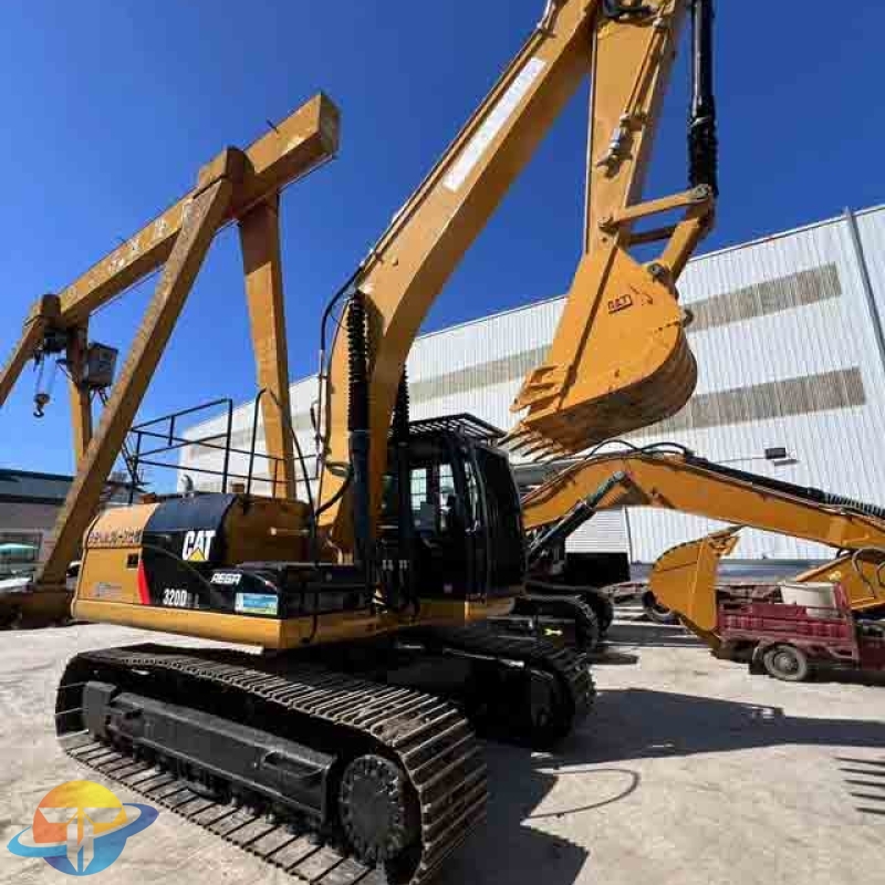 Hot sale Caterpillar CAT320D2L excavator used earthmoving machinery heavy mining equipment for sale cheap