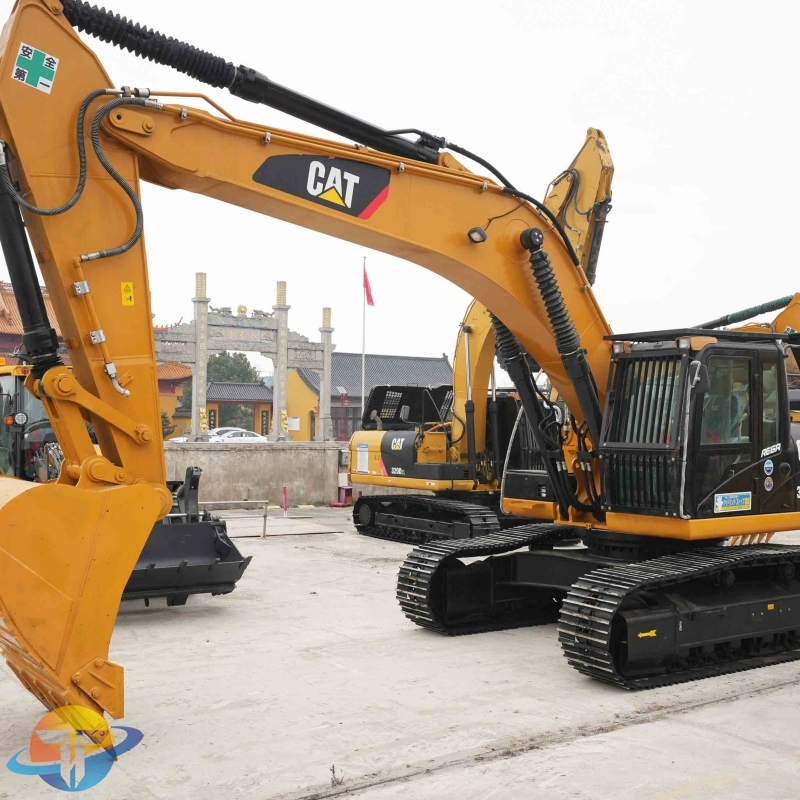 High-quality second-hand excavator Caterpillar CAT330D2L excavator is hot on sale online