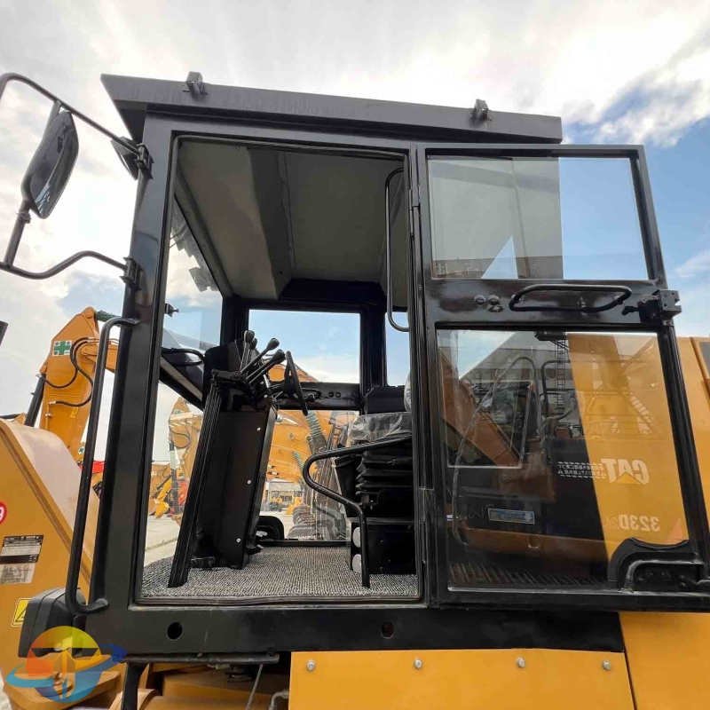 High quality Caterpillar brand second hand CAT140K Motor Grader for sale at low price