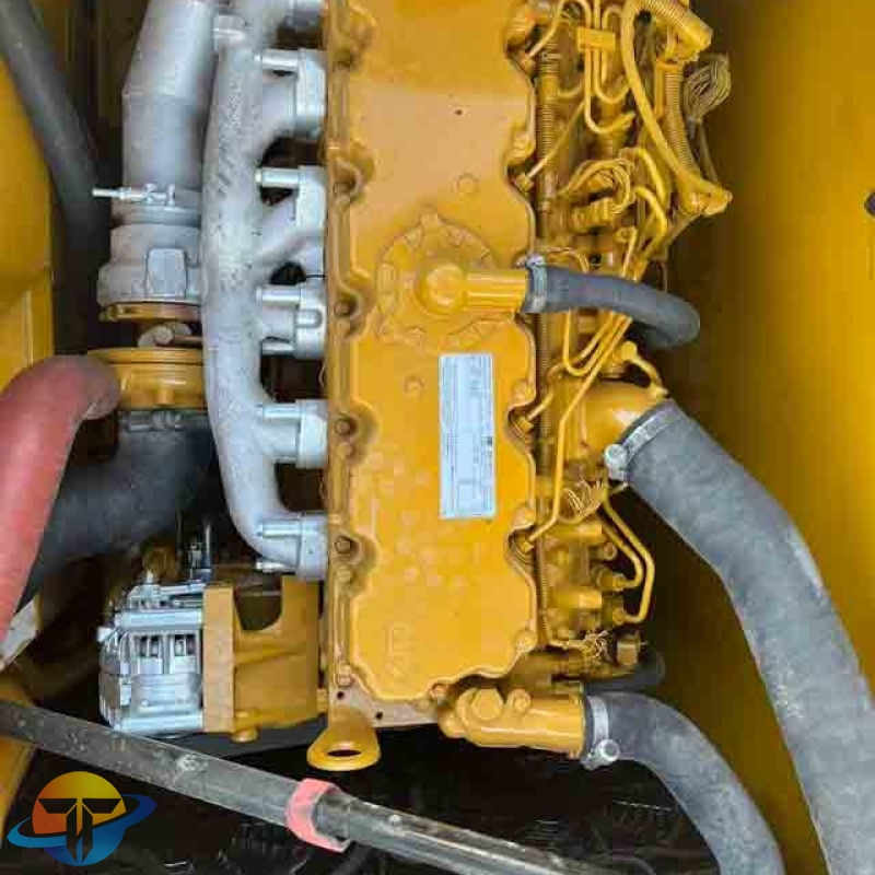 Caterpillar CAT320 high-spec used excavators have high value and high returns and are currently selling well.