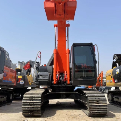 Hitachi ZX200 excavator Earthmoving machinery Used crawler excavator for sale