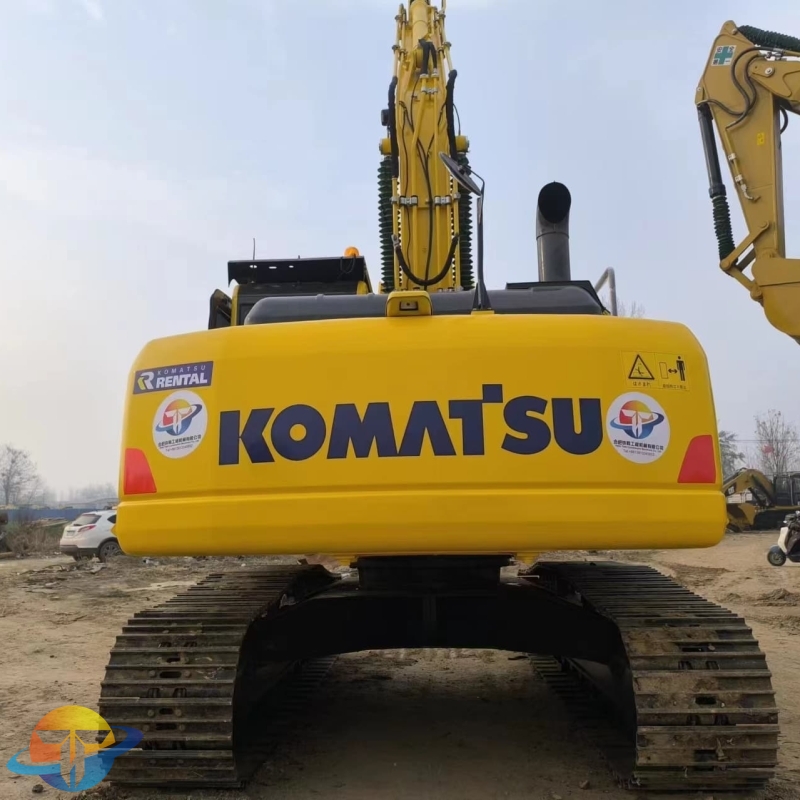 Used heavy equipment Komatsu PC210--8N1 excavator crawler excavator cheap for sale