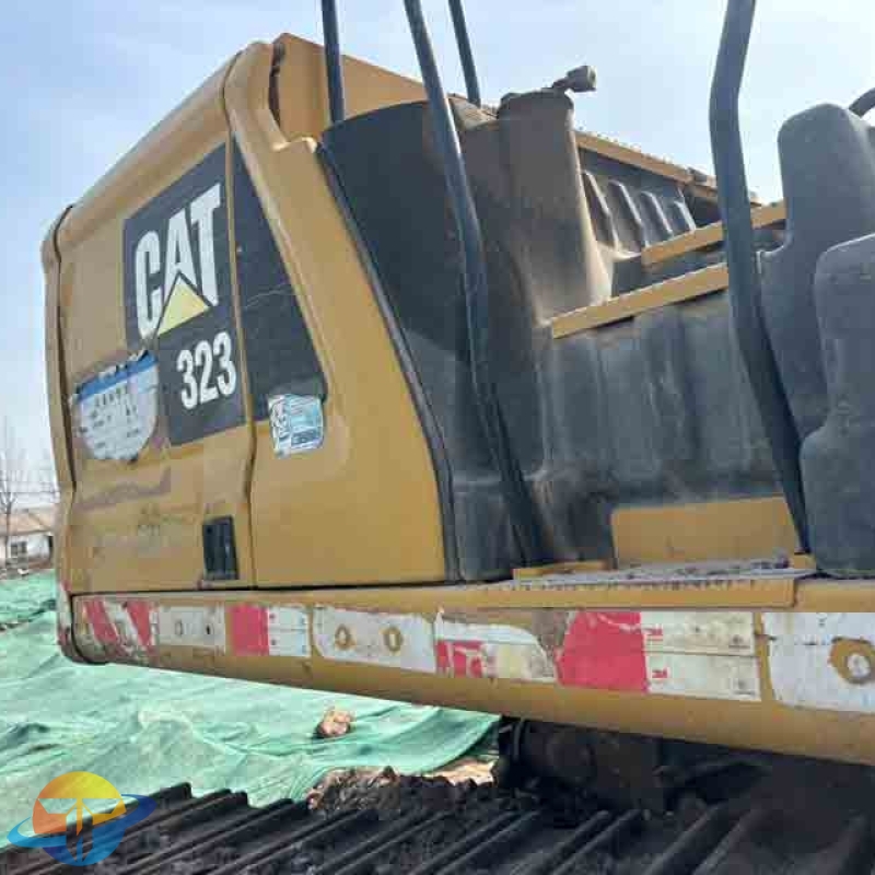 2018 Caterpillar CAT323 excavator, high-spec model, original parts, powerful and in high quality, for sale.