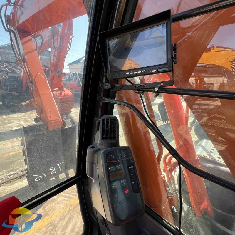 Small excavator Hitachi ZX120 second-hand excavator construction machinery high quality low price for sale