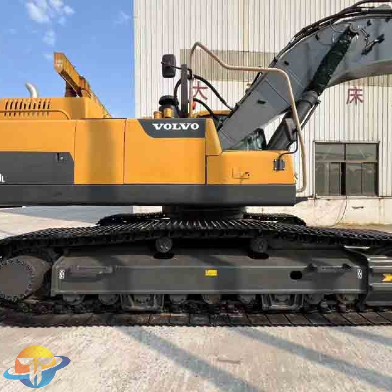 Large machinery Volvo EC380DL excavator second-hand crawler excavator 40 tons cheap for sale