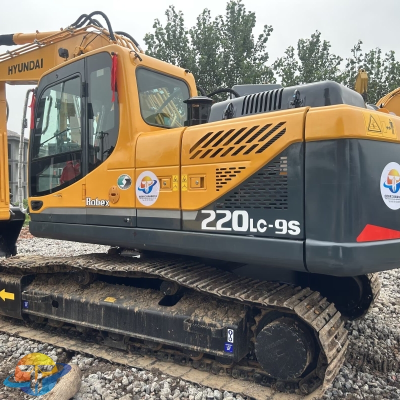 Best quality used Hyundai 220LC-9C excavator cheap price in good condition