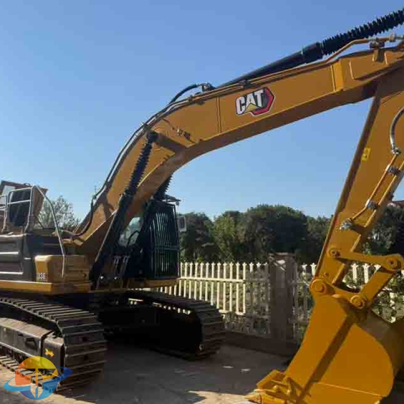 Used Caterpillar 336 excavator, heavy construction equipment, in good original condition, for sale.