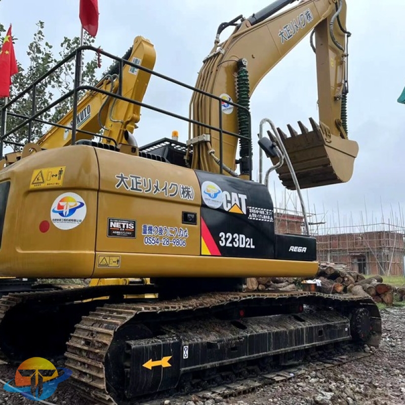 Caterpillar CAT323D2L excavator second-hand excavator with good performance and cheap price for sale